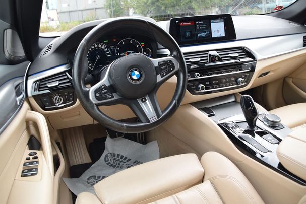 BMW 520d Touring xDrive 140 kW image number 7