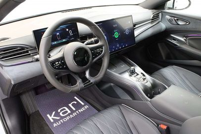 Car image 21