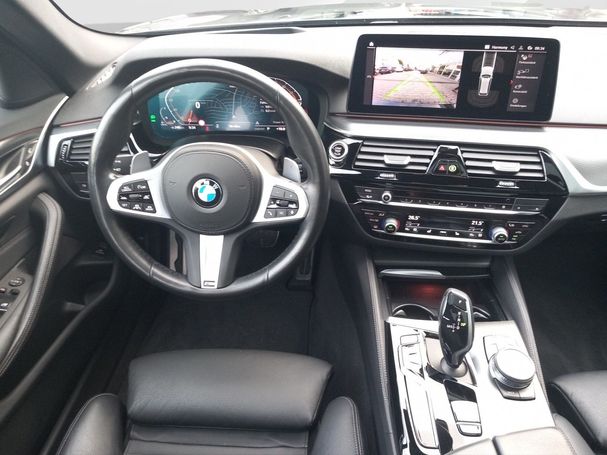 BMW 530d Touring 210 kW image number 8