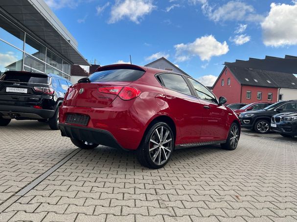 Alfa Romeo Giulietta 1.6 16V Sport 88 kW image number 3