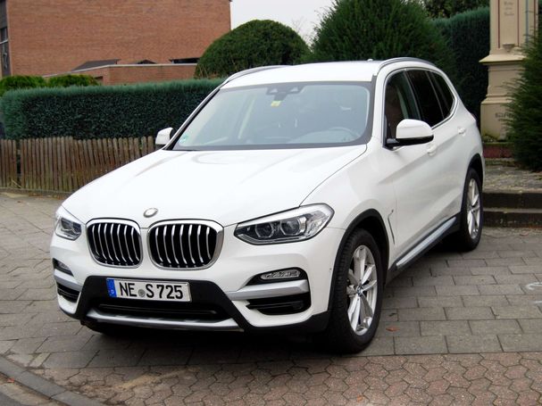 BMW X3 xDrive 140 kW image number 1