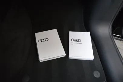 Car image 48