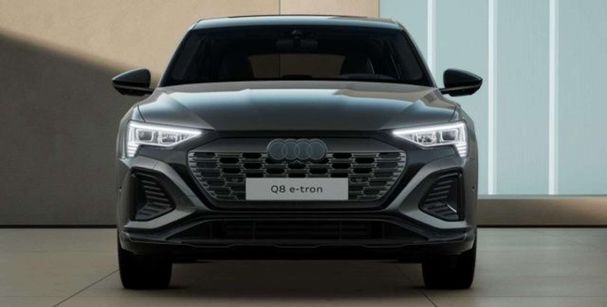 Audi Q8 55 quattro e-tron S-line Sportback 300 kW image number 2