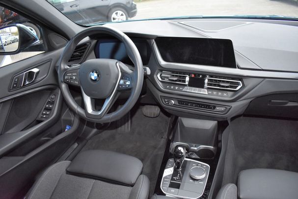 BMW 118d Sport Line 110 kW image number 6