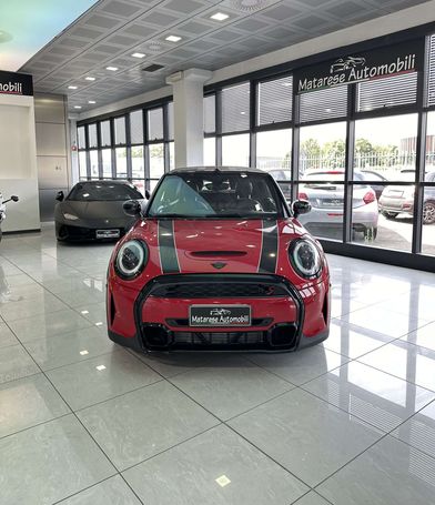 Mini Cooper S Cabrio JCW 131 kW image number 3