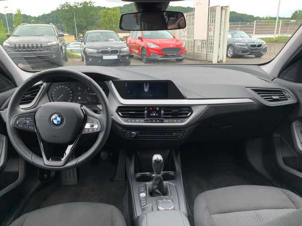 BMW 118i 103 kW image number 14