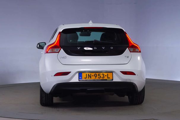 Volvo V40 T2 90 kW image number 32