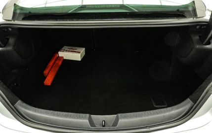 Car image 31