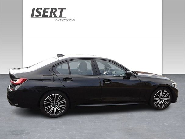 BMW 320d xDrive M Sport 140 kW image number 3