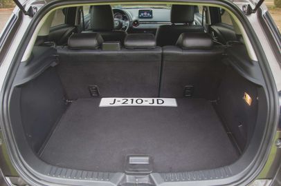 Car image 38