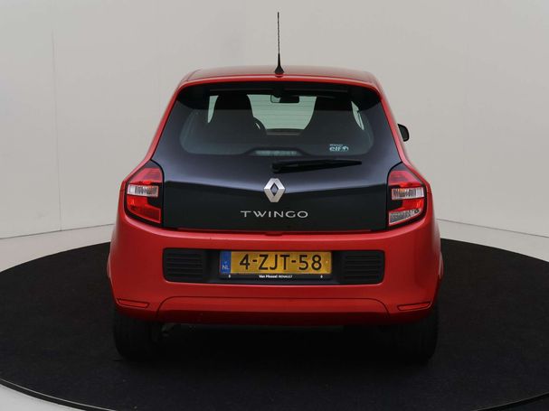 Renault Twingo SCe Dynamique 52 kW image number 8