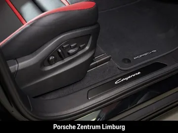 Car image 38