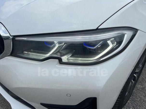 BMW 320d Touring xDrive 140 kW image number 15