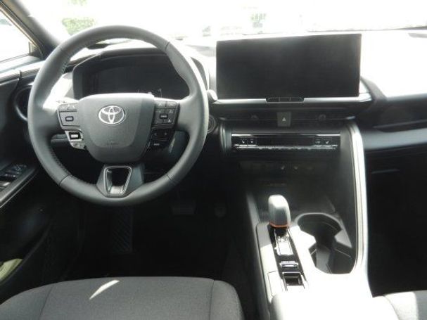 Toyota C-HR 1.8 Hybrid 103 kW image number 9