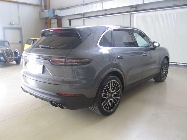 Porsche Cayenne E-Hybrid Tiptronic 340 kW image number 3