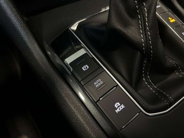 Car image 41