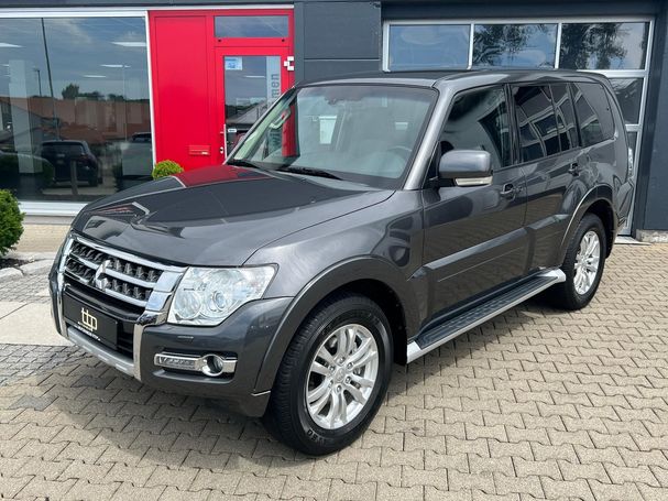 Mitsubishi Pajero 3.2 147 kW image number 1