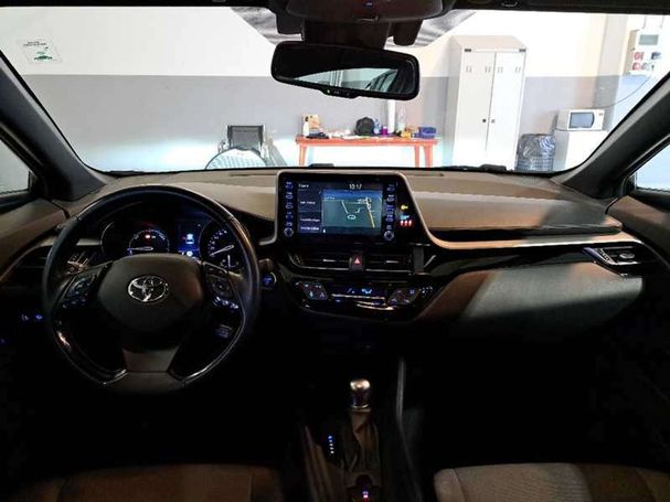 Toyota C-HR 1.8 90 kW image number 6