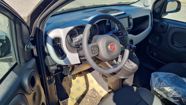 Fiat Panda 1.0 Hybrid GARMIN 51 kW image number 9