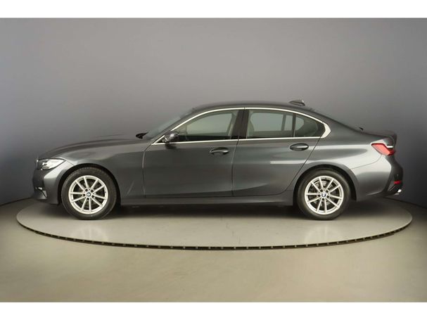 BMW 318i Advantage 115 kW image number 5