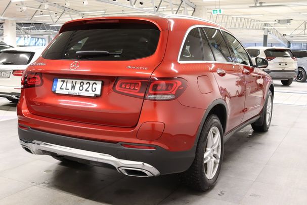 Mercedes-Benz GLC 300 de 4Matic 9G-Tronic 225 kW image number 8