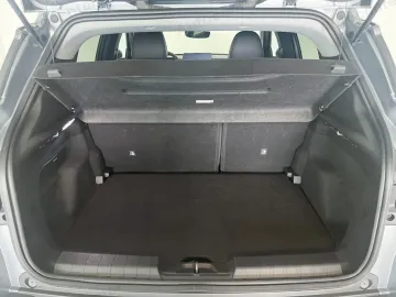 Car image 34