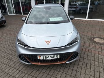 Car image 26