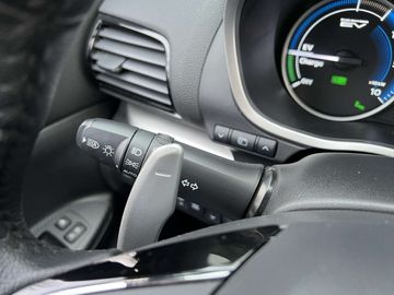 Car image 33