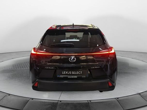 Lexus UX 135 kW image number 4