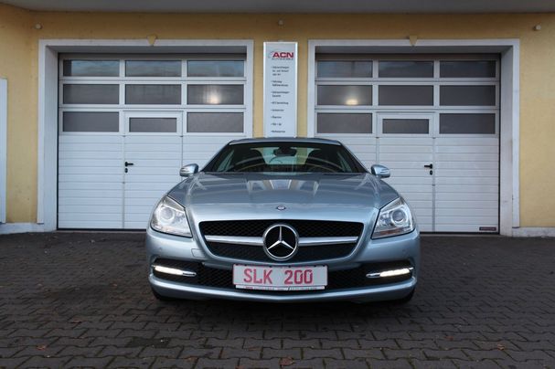 Mercedes-Benz SLK 200 BlueEFFICIENCY 135 kW image number 3