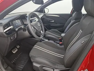 Car image 34