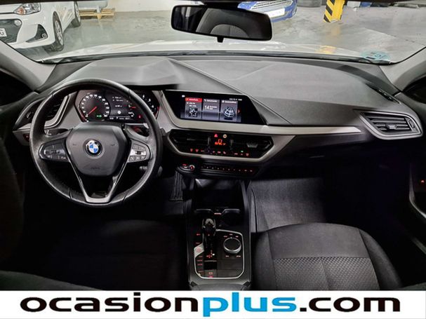 BMW 118i 100 kW image number 6