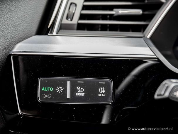 Audi e-tron 55 quattro 300 kW image number 26