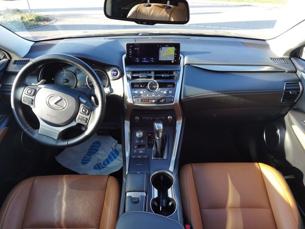 Lexus NX 300 h 145 kW image number 8