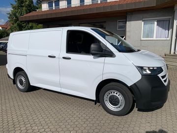 Car image 30
