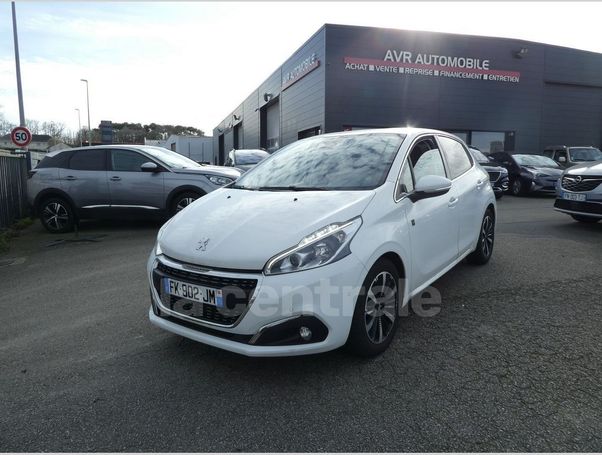 Peugeot 208 PureTech 82 61 kW image number 1