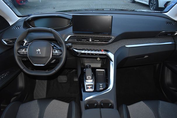 Peugeot 5008 BlueHDi 180 EAT8 Allure 130 kW image number 15