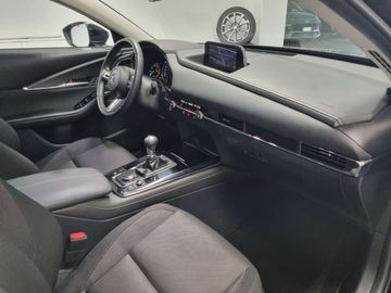 Car image 36