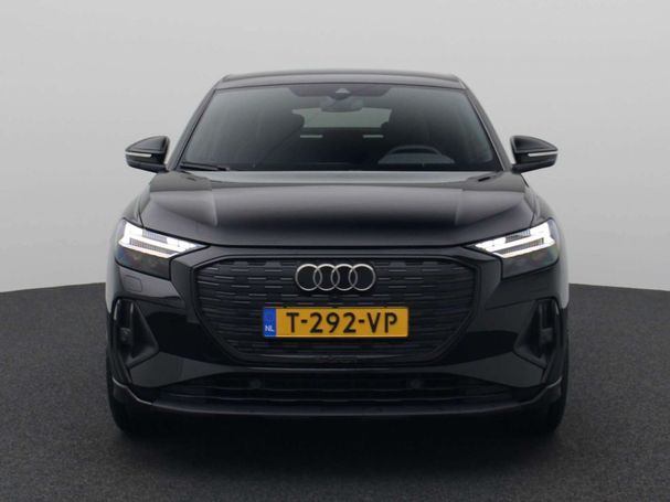 Audi Q4 45 quattro e-tron S-line Sportback 195 kW image number 2