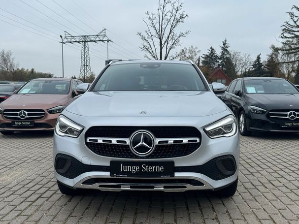 Mercedes-Benz GLA 220 d Progressive 140 kW image number 3