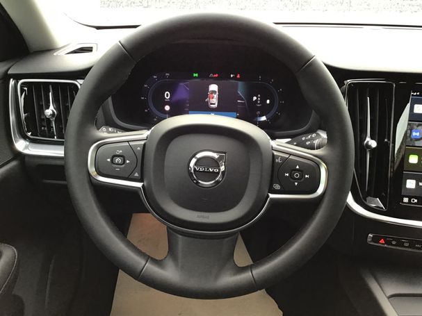 Volvo V60 B4 145 kW image number 15