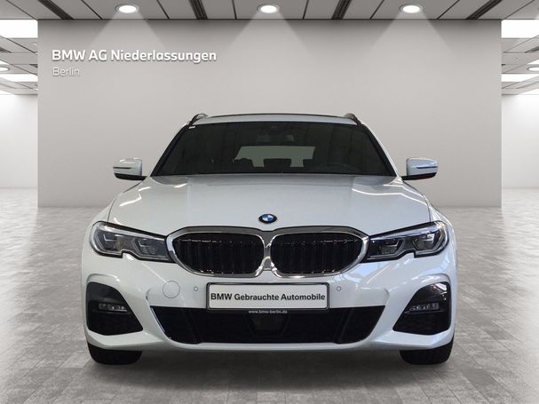 BMW 330i Touring xDrive M Sport 190 kW image number 2