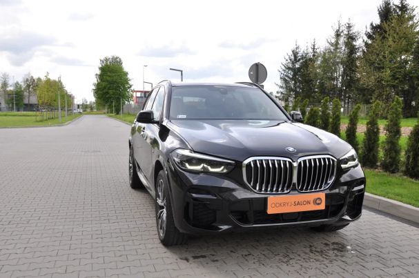 BMW X5 xDrive 170 kW image number 1