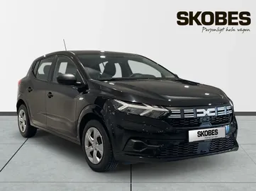 Car image 3