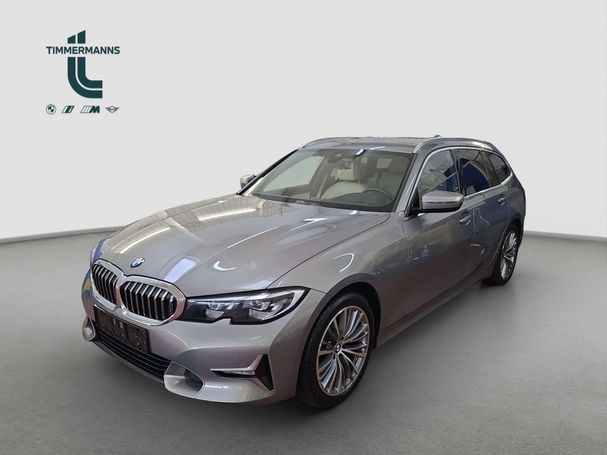 BMW 318i Touring Luxury Line 115 kW image number 1