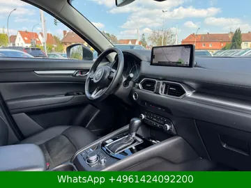 Car image 29