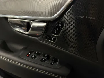 Car image 41