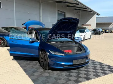 Car image 38