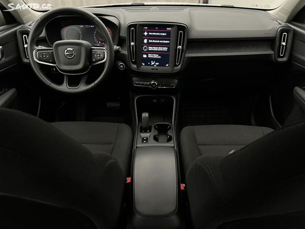 Volvo XC40 T2 95 kW image number 2