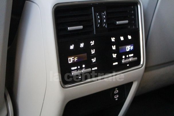 Porsche Cayenne E-Hybrid Tiptronic 340 kW image number 18